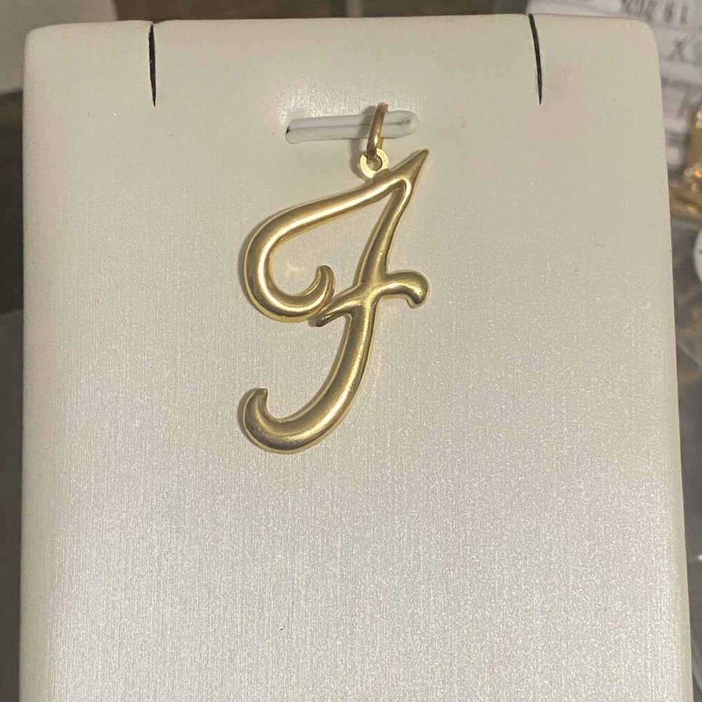 Real 18K Saudi Gold F Pendant Only